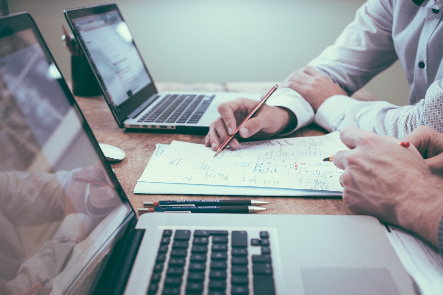 From Data Overload to Insight: Custom Software for Smarter Decisions