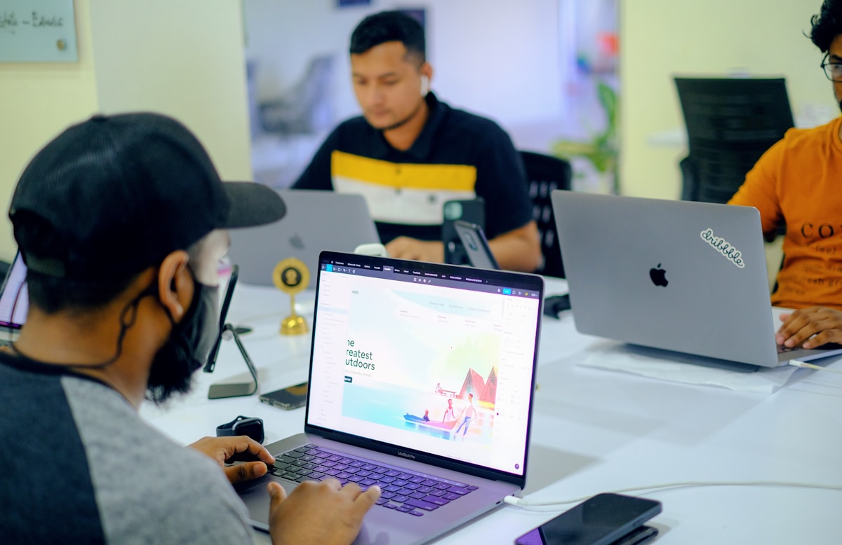 Beyond the Blackboard: Crafting Digital Learning Experiences That Truly Resonate